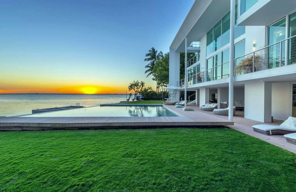 Inside The Miami Estate Lionel Messi Is Renting For 200 000 Per Month Gq Middle East