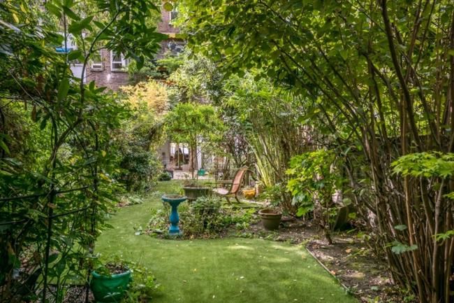 Take A Tour Of Rolling Stones Icon Ronnie Wood’s $7M London Townhouse ...