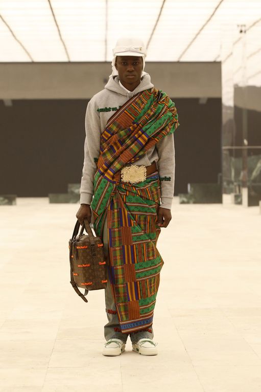 Virgil Abloh presents wearable cityscapes at Louis Vuitton