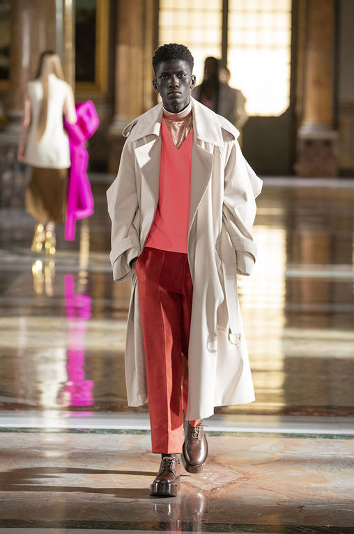 For The First Time Men Feature At Valentino’s Spring 2021 Couture Show ...